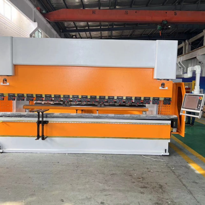 CNC BENDING MACHINE1